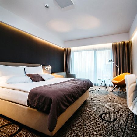 Q Hotel Plus Krasków Εξωτερικό φωτογραφία