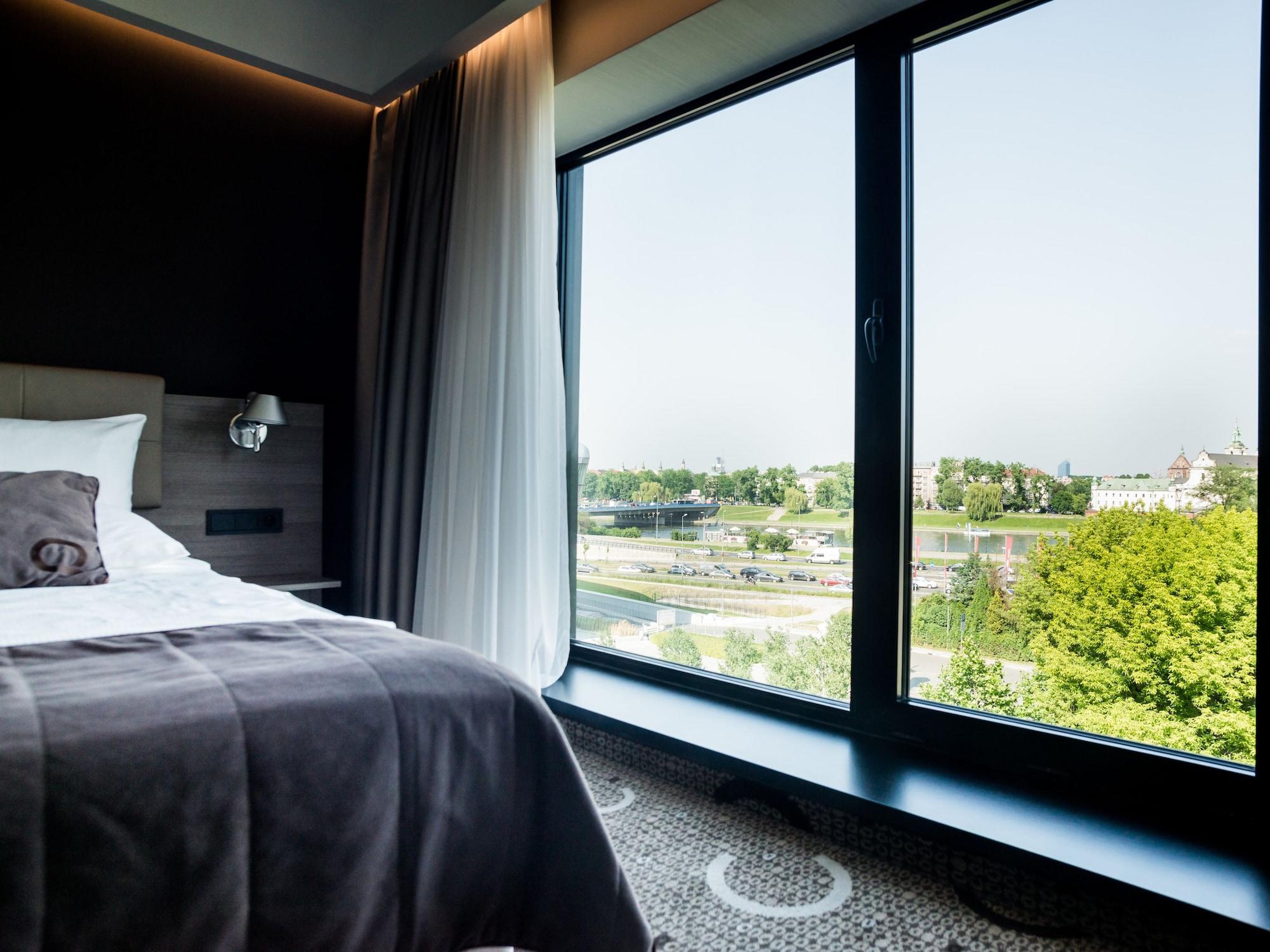 Q Hotel Plus Krasków Εξωτερικό φωτογραφία