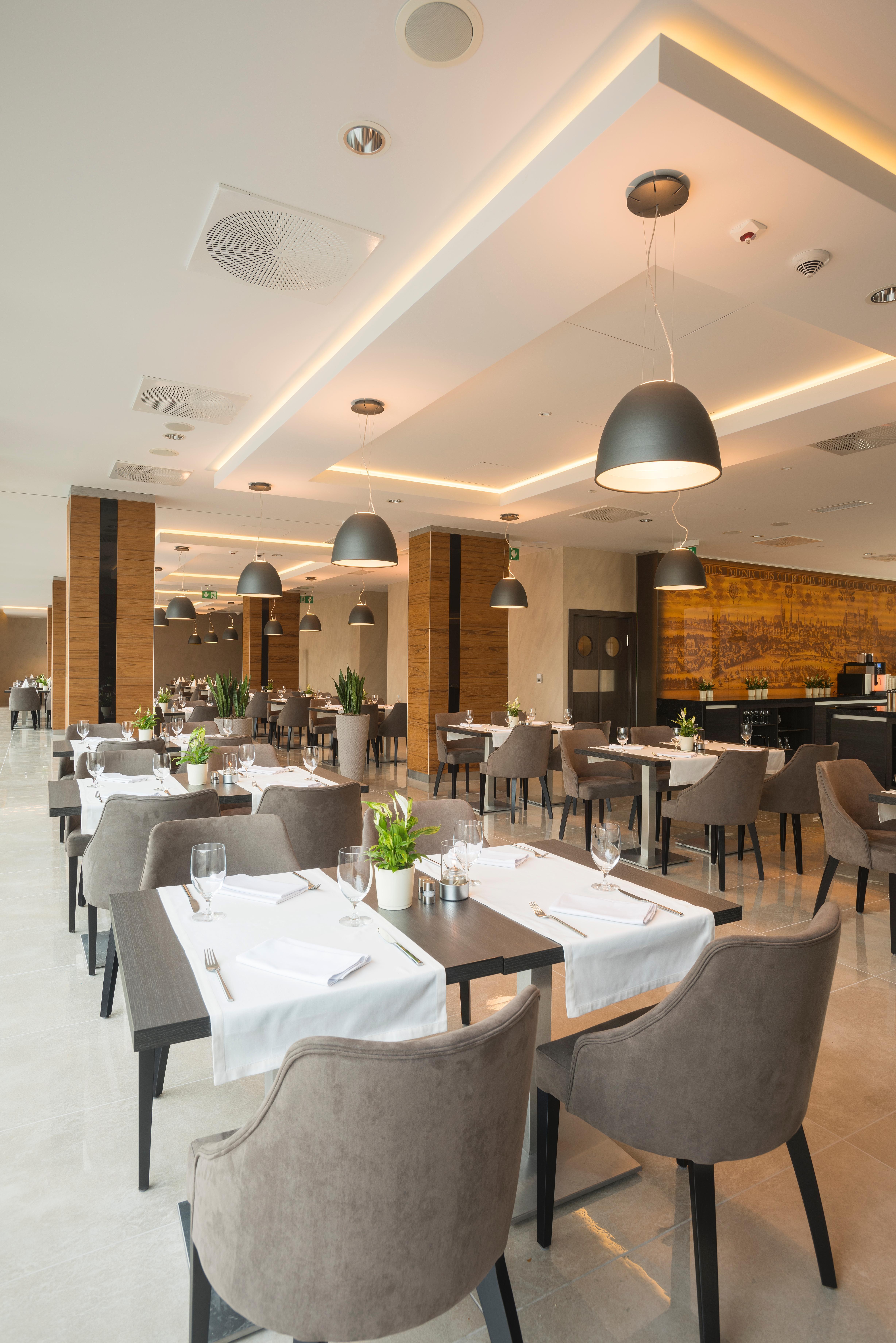 Q Hotel Plus Krasków Εξωτερικό φωτογραφία
