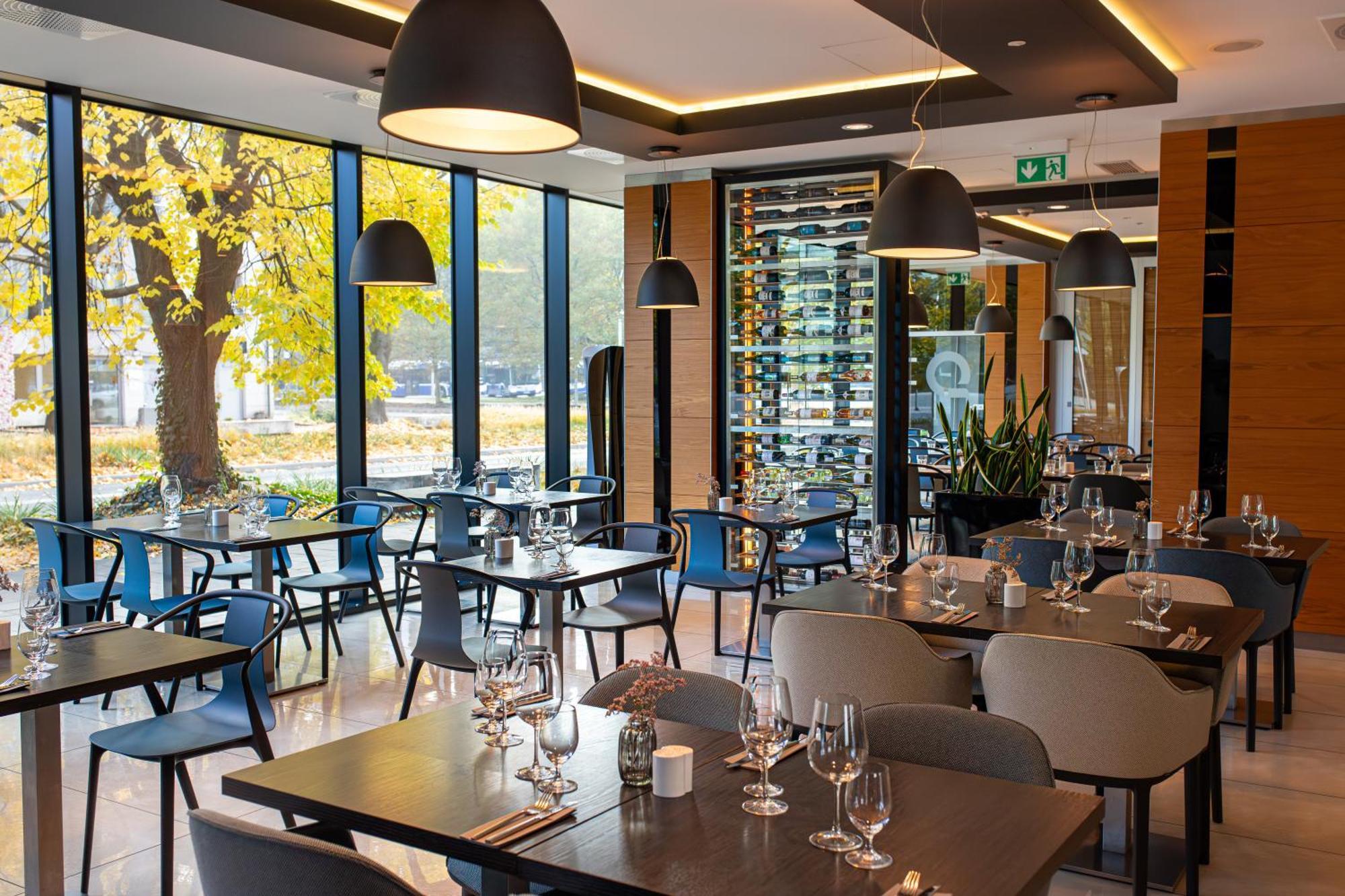 Q Hotel Plus Krasków Εξωτερικό φωτογραφία